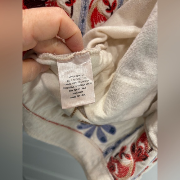 Johnny Was Cream Cardigan with Red and Blue Floral Embroidery-Limited Edition - Picture 6 of 11